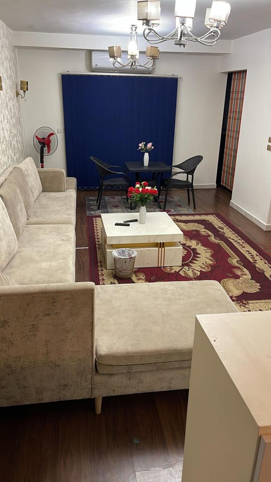 Luxury Furnished 223 Apartment *